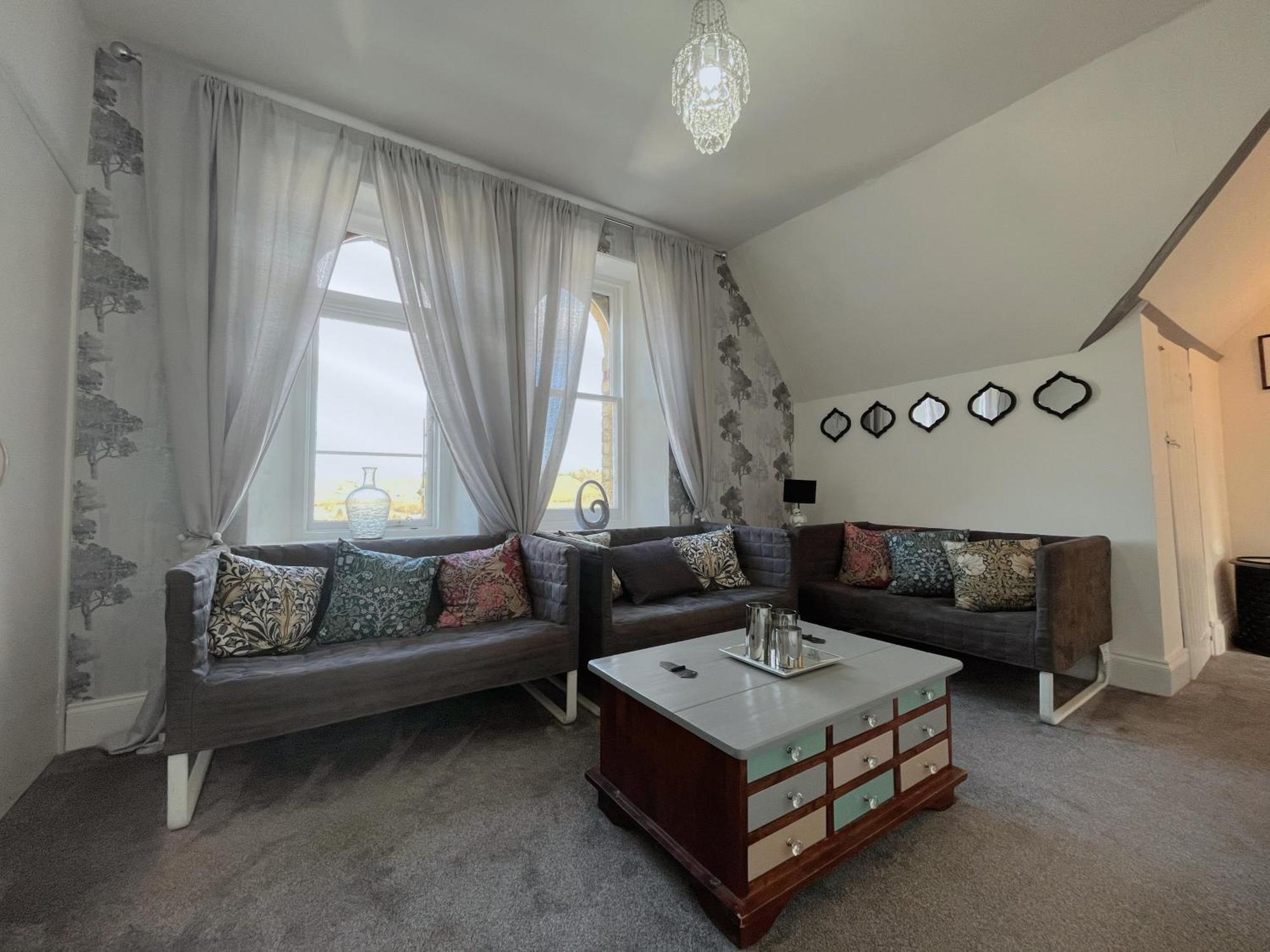 Exquisite 10 Bed Villa Hot Tub And Games Room 巴恩斯特珀尔 外观 照片